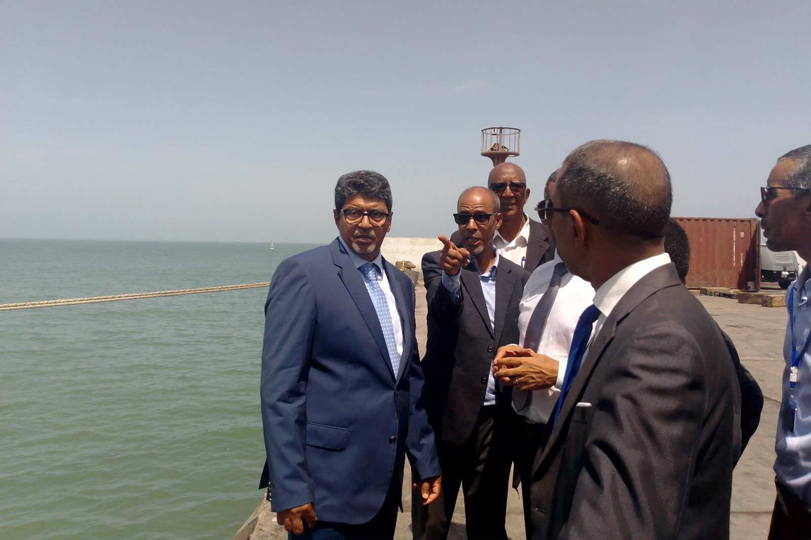 Réunion du Directeur Général du Port MrSidi Mohamed Maham avec les hauts responsables du port