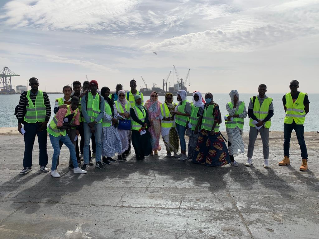 Visite de prospection des étudiants de l'EETFP-TIC au Port Autonome de Nouakchott