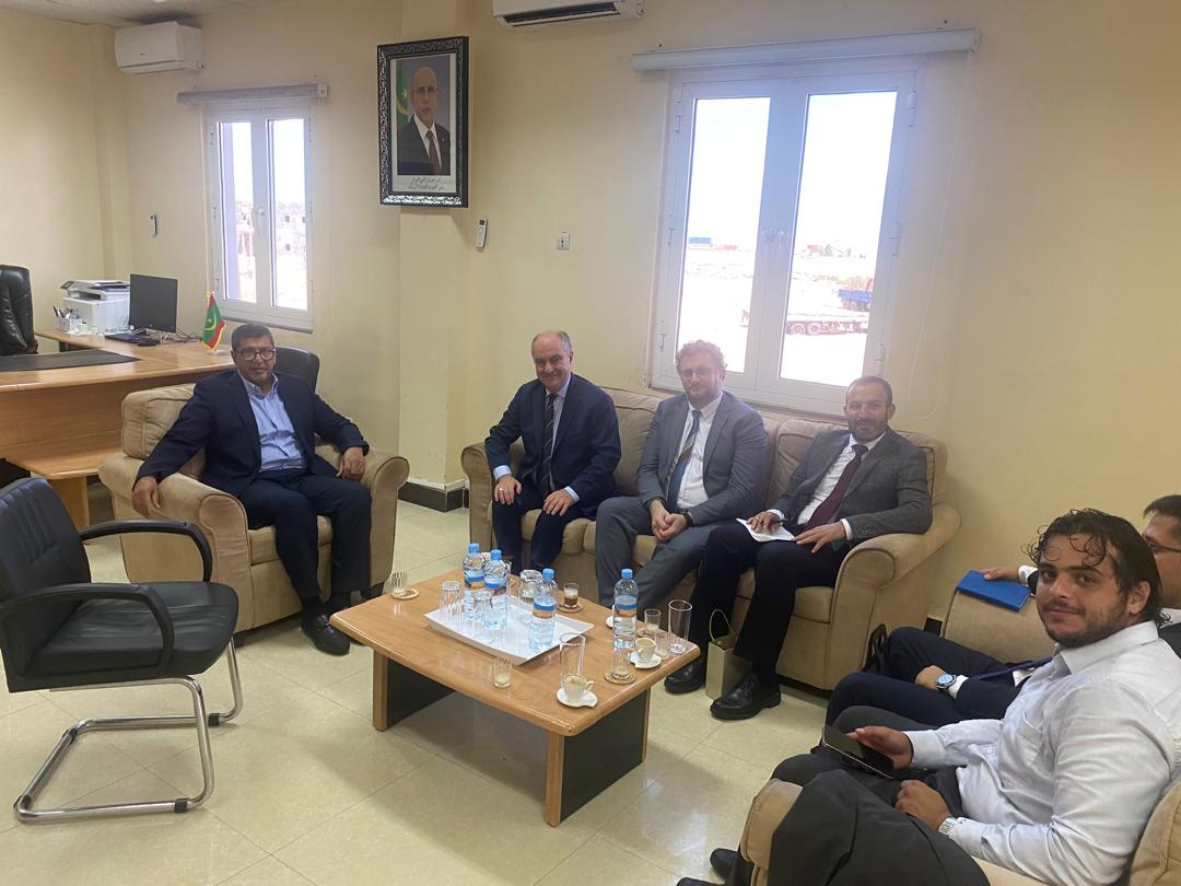 The Director General of the Port of Friendship receives the Turkish ambassador in Nouakchott